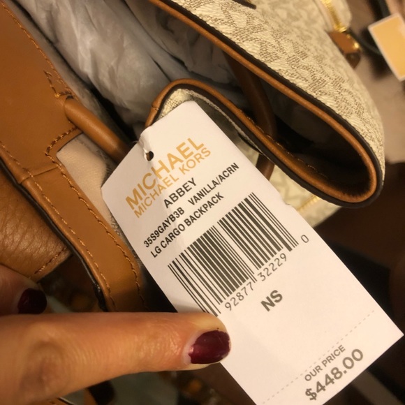 Last one 😍 New Mk backpack vanilla ❣️ - Picture 4 of 7